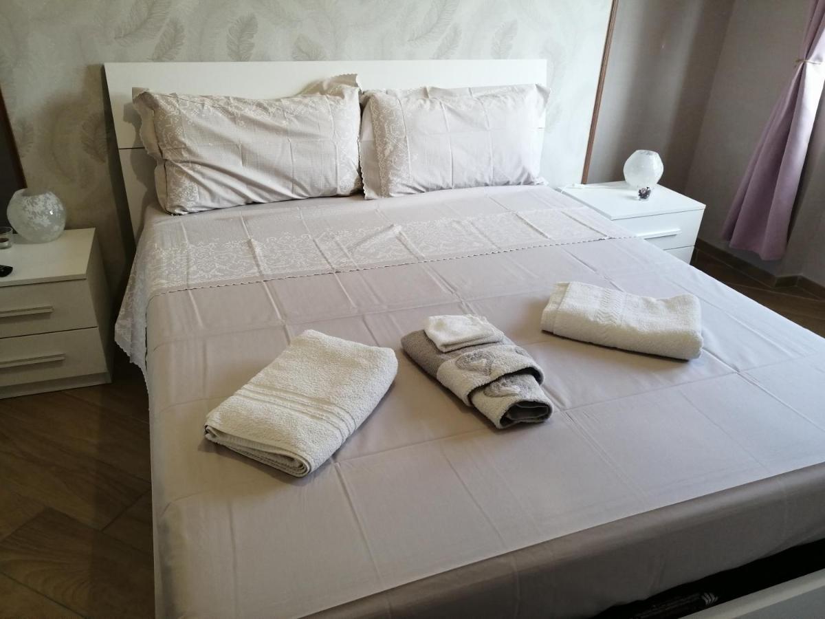 Due Torri Roma Guest House Экстерьер фото